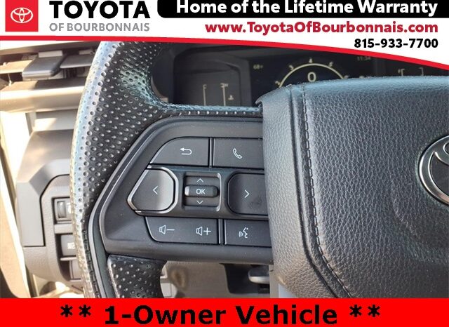 
 Toyota Tacoma full									