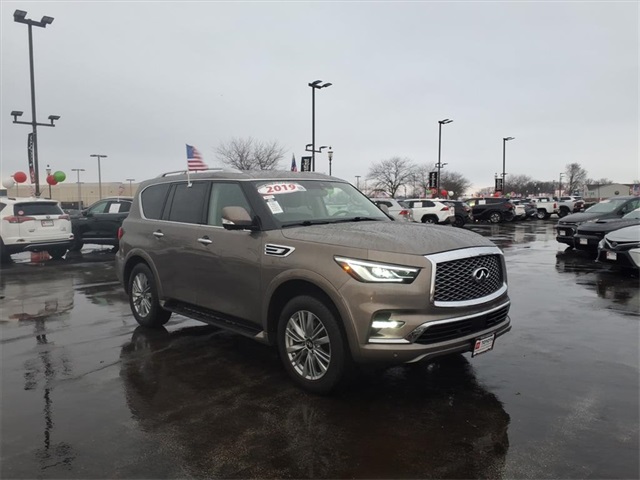 INFINITI QX80