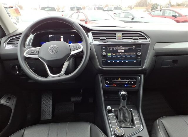 
 Volkswagen Tiguan full									