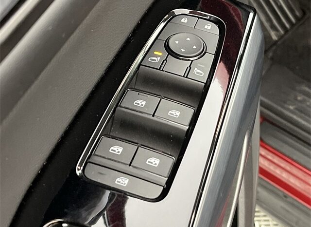 
 Nissan Pathfinder full									