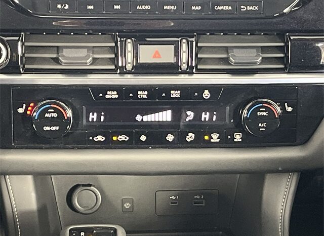 
 Nissan Pathfinder full									