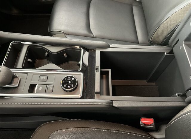 
 Nissan Pathfinder full									