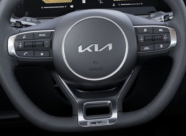 
 Kia K5 full									