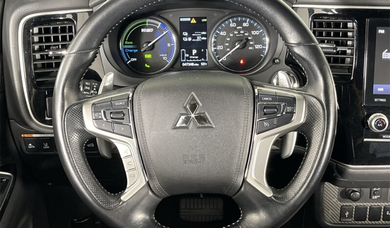 
 Mitsubishi Outlander PHEV full									