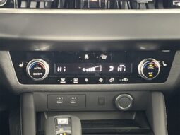 
 Mitsubishi Outlander full									