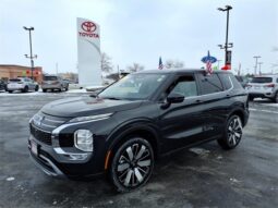 
 Mitsubishi Outlander full									