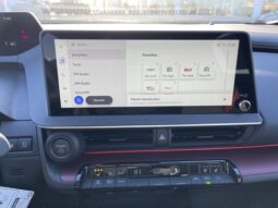 
 Toyota Prius Plug-In Hybrid full									