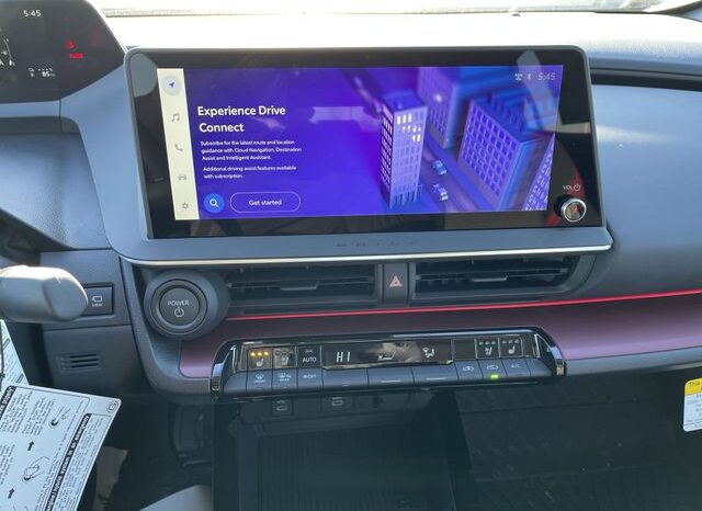 
 Toyota Prius Plug-In Hybrid full									