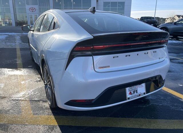 
 Toyota Prius full									