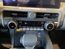 Toyota Tacoma full