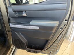 Toyota Tacoma full