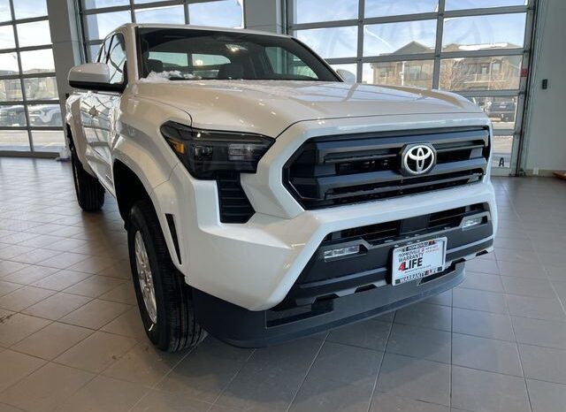 
 Toyota Tacoma full									