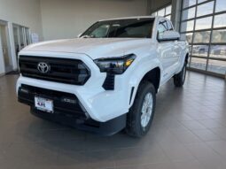 
 Toyota Tacoma full									