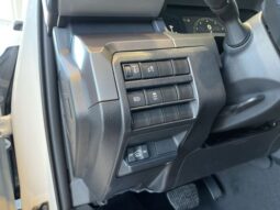 
 Toyota Tacoma full									