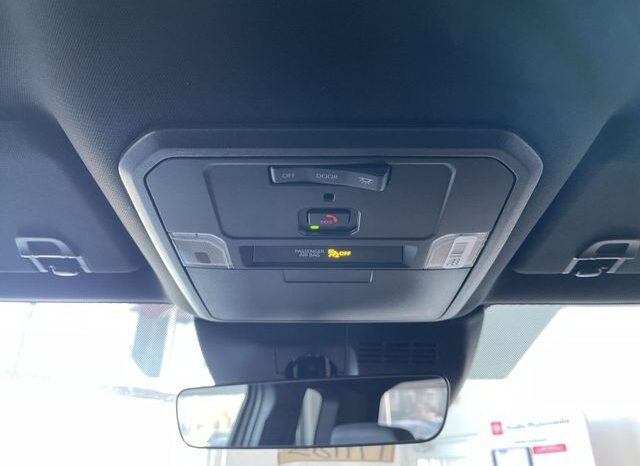 
 Toyota Tacoma full									