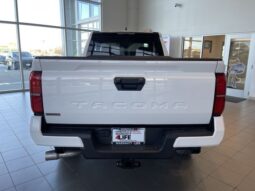 
 Toyota Tacoma full									