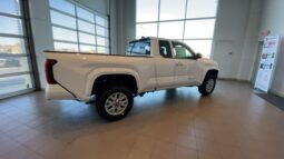 
 Toyota Tacoma full									