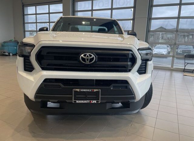 
 Toyota Tacoma full									