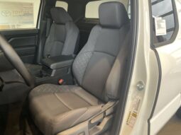 
 Toyota Tacoma full									