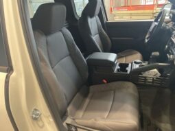 
 Toyota Tacoma full									