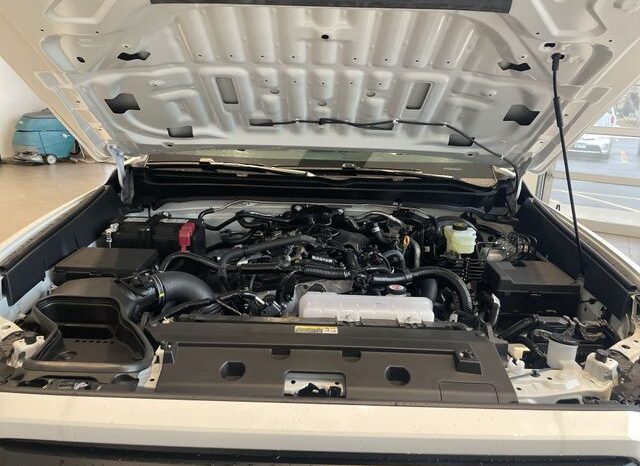 
 Toyota Tacoma full									
