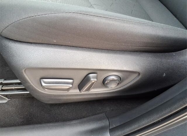 
 Toyota RAV4 Hybrid full									