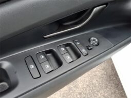 Hyundai Elantra full