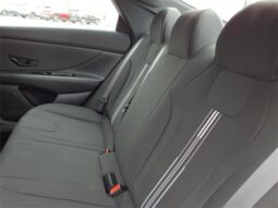 Hyundai Elantra full