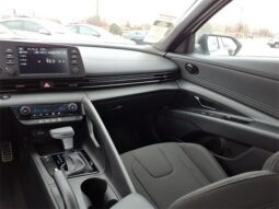 Hyundai Elantra full