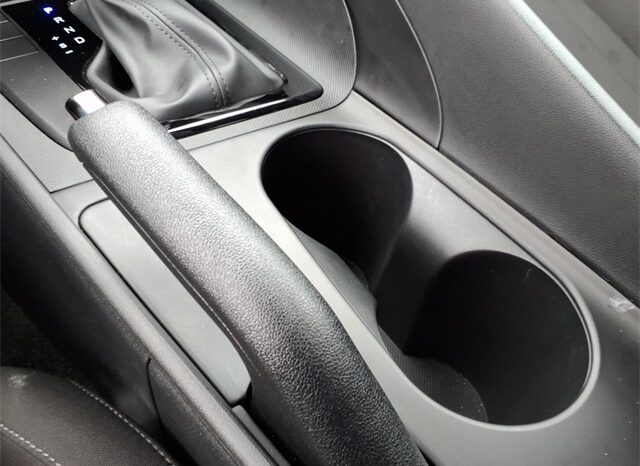 
 Hyundai Elantra full									