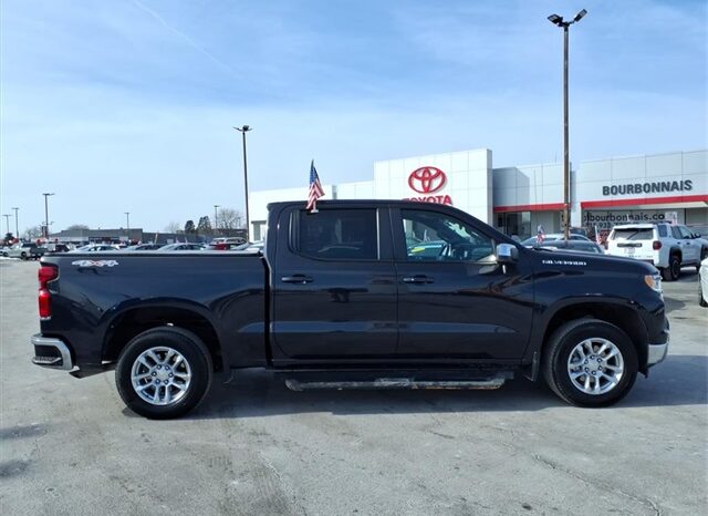 
 Chevrolet Silverado 1500 full									