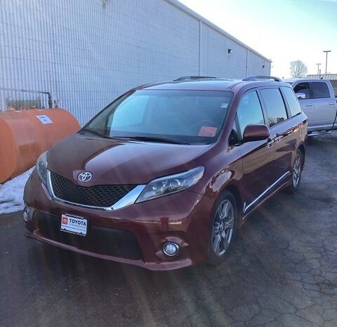 
 Toyota Sienna full									