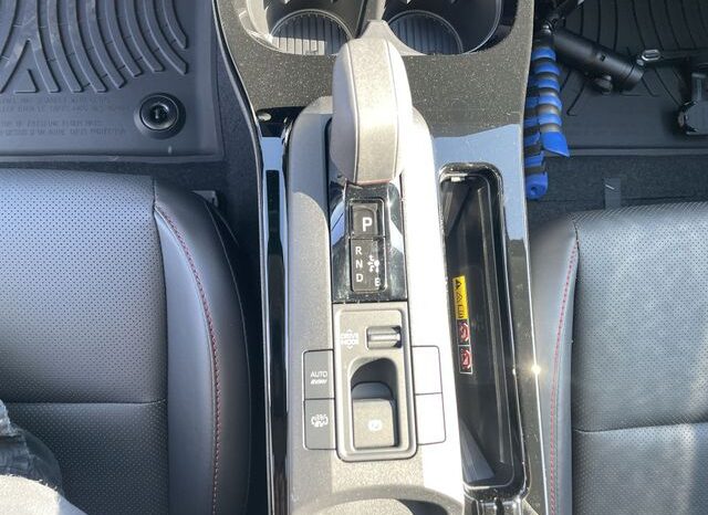 
 Toyota Prius Plug-In Hybrid full									