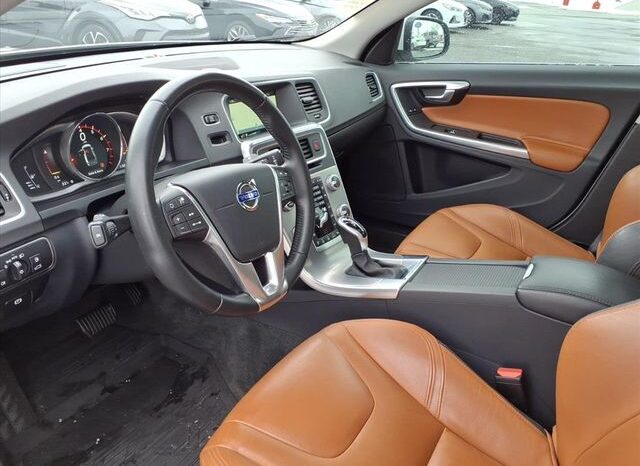 
 Volvo S60 Inscription full									