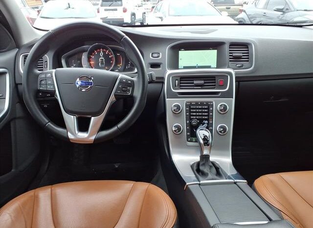 
 Volvo S60 Inscription full									