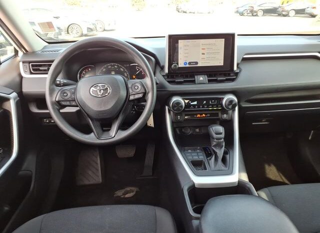 
 Toyota RAV4 full									