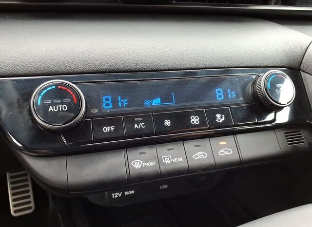 
 Hyundai Elantra full									