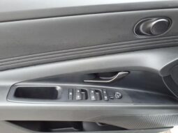 
 Hyundai Elantra full									