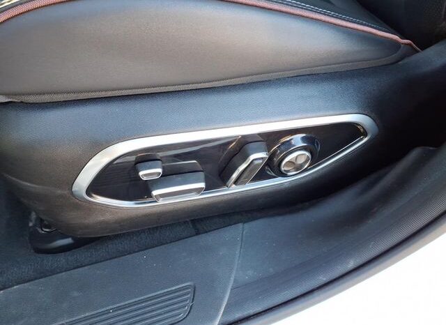 
 Jeep Wagoneer S full									