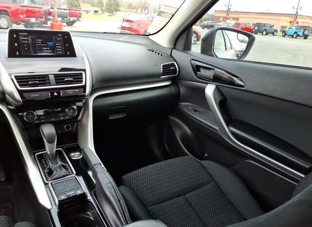 
 Mitsubishi Eclipse Cross full									