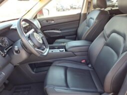 
 Nissan Pathfinder full									