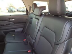 
 Nissan Pathfinder full									