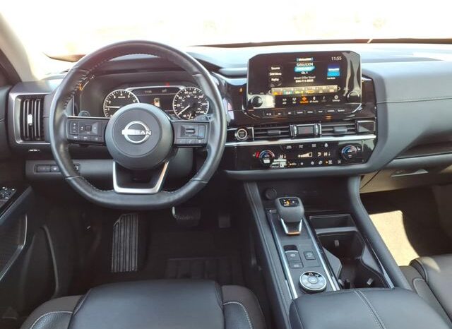 
 Nissan Pathfinder full									