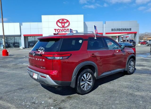 
 Nissan Pathfinder full									