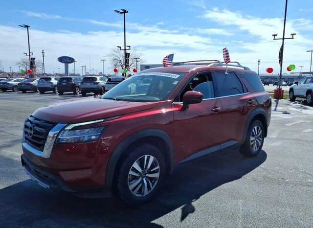 
 Nissan Pathfinder full									