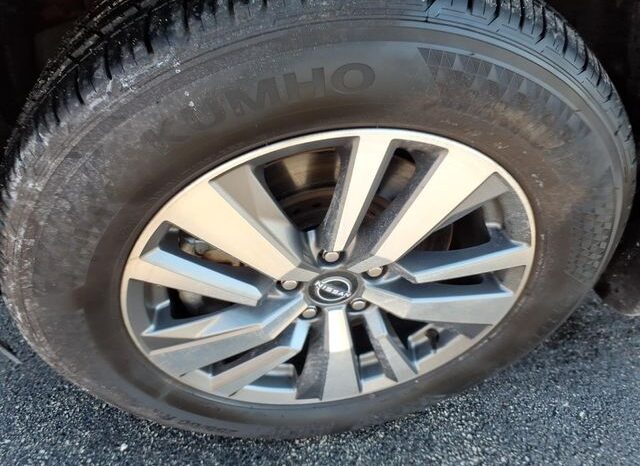 
 Nissan Pathfinder full									