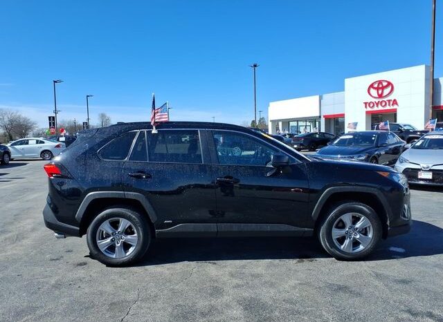 
 Toyota RAV4 Hybrid full									