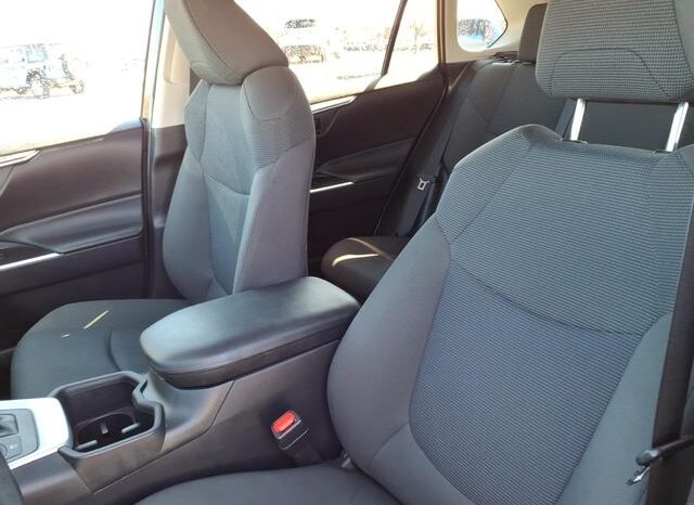 
 Toyota RAV4 Hybrid full									