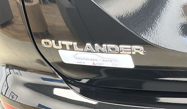 
 Mitsubishi Outlander PHEV full									