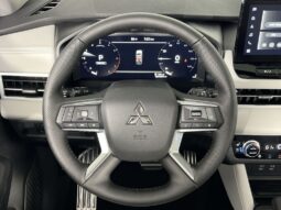 
 Mitsubishi Outlander PHEV full									